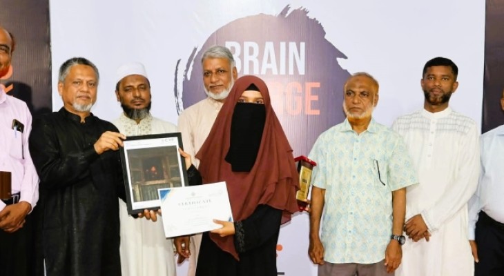 ফটোগ্রাফিতে নোয়াখালী কলেজের সামিয়া-নীলিমার সাফল্য